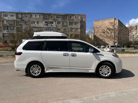 Toyota Sienna 2015 года за 12 000 000 тг. в Актау – фото 4