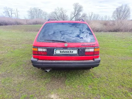 Volkswagen Passat 1989 года за 1 550 000 тг. в Уральск – фото 10