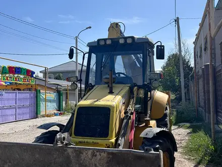 New Holland  B110B 2007 года за 15 000 000 тг. в Алматы