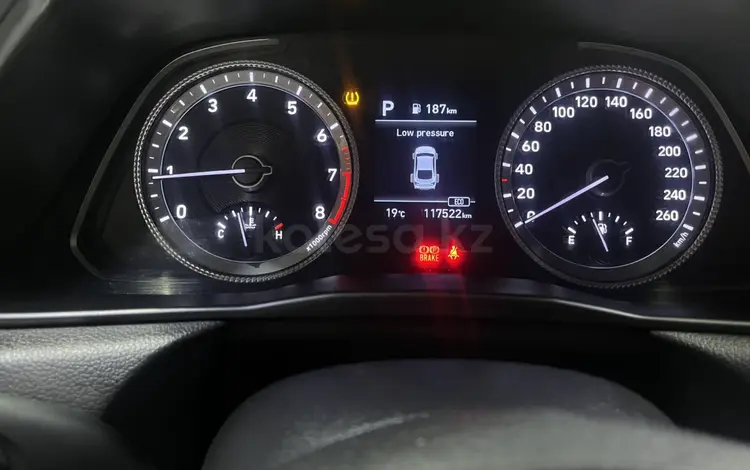 Hyundai Sonata 2019 года за 10 300 000 тг. в Астана