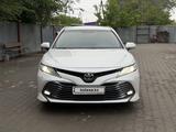 Toyota Camry 2018 годаүшін13 500 000 тг. в Актобе