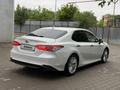 Toyota Camry 2018 годаүшін13 500 000 тг. в Актобе – фото 6