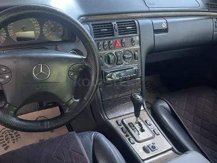 Mercedes-Benz E 280 2001 года за 4 350 000 тг. в Тараз – фото 5