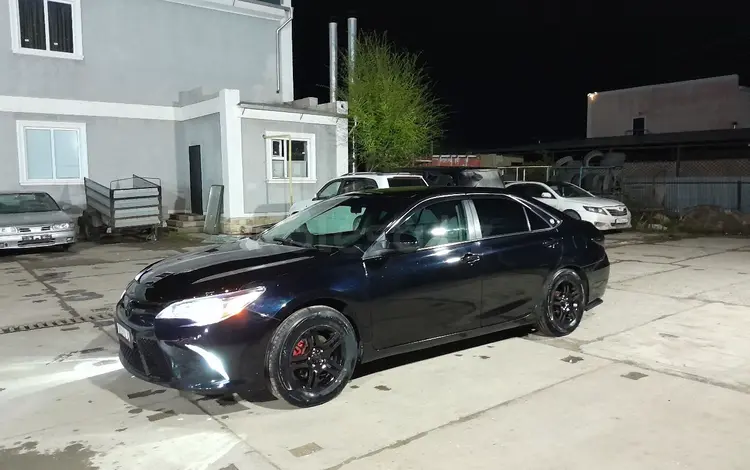 Toyota Camry 2015 года за 6 500 000 тг. в Уральск