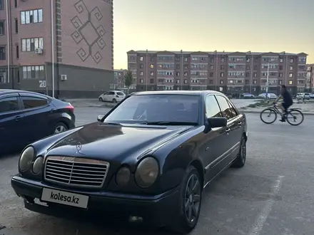 Mercedes-Benz E 280 1998 года за 2 200 000 тг. в Кызылорда – фото 3