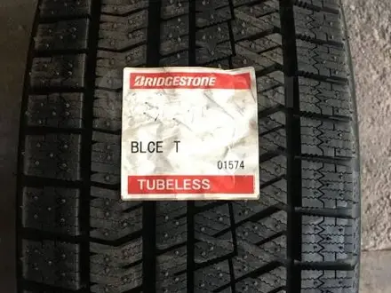 Шины Bridgestone 255/45/r19 Ice за 111 000 тг. в Алматы
