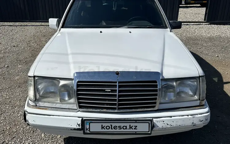 Mercedes-Benz E 230 1990 года за 1 100 000 тг. в Алматы