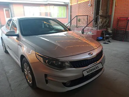 Kia K5 2016 года за 7 550 000 тг. в Алматы – фото 3