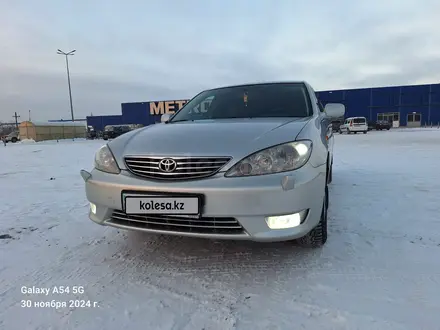 Toyota Camry 2005 года за 6 900 000 тг. в Павлодар – фото 2