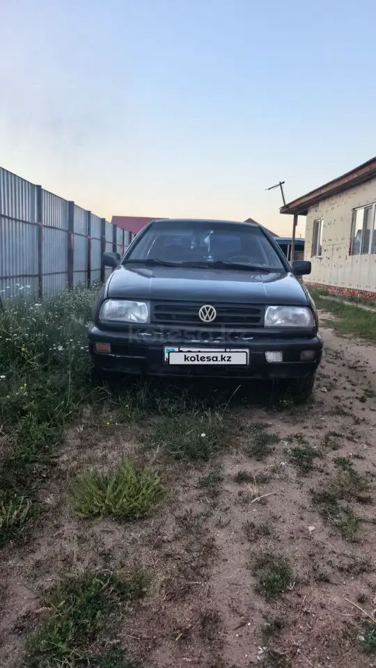 Volkswagen Vento, 1994