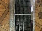 Решетка радиатора w 140 за 25 000 тг. в Астана