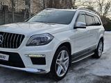 Mercedes-Benz GL 400 2015 года за 19 000 000 тг. в Алматы