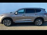 Hyundai Santa Fe 2020 годаfor15 000 000 тг. в Уральск