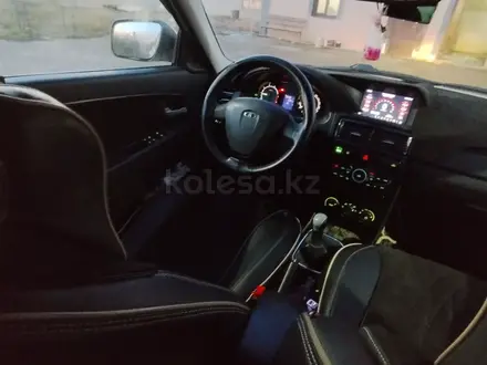 ВАЗ (Lada) Priora 2171 2015 года за 2 950 000 тг. в Уральск – фото 19