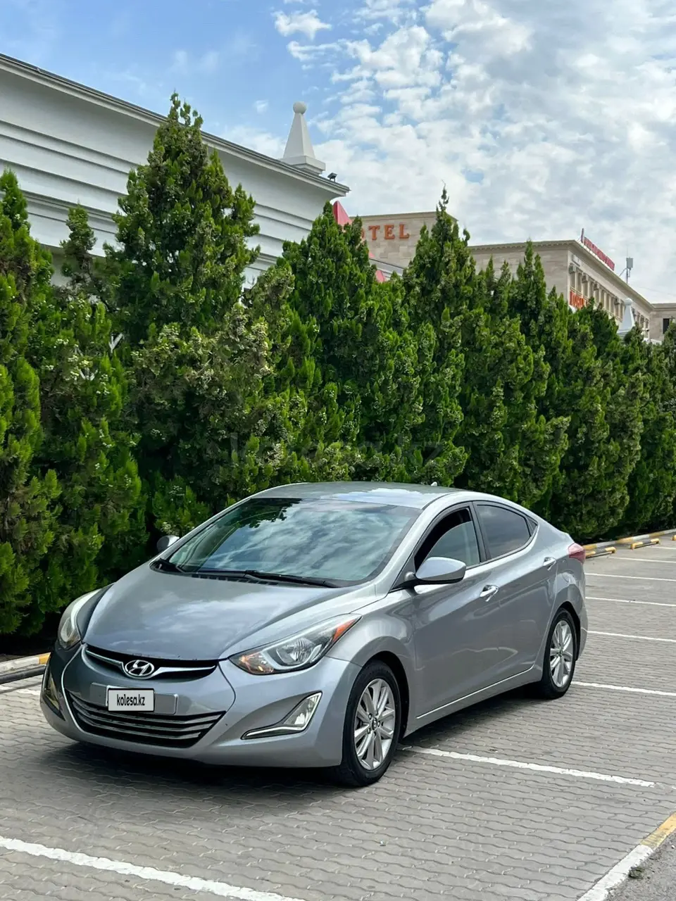 Hyundai Elantra, 2015