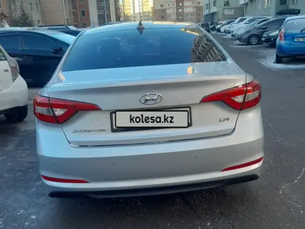 Hyundai Sonata 2016 года за 3 600 000 тг. в Астана – фото 3