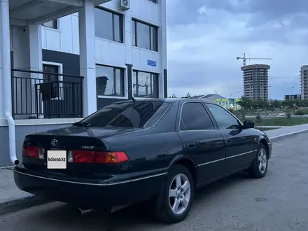 Toyota Camry 2000 года за 3 800 000 тг. в Усть-Каменогорск – фото 4