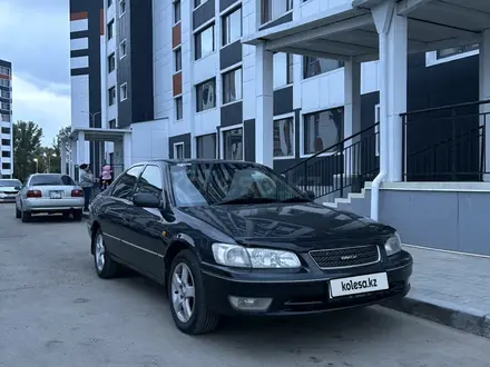 Toyota Camry 2000 года за 3 800 000 тг. в Усть-Каменогорск – фото 3