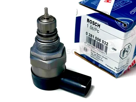 Клапан 0281006032 IVECO Daily 504384251 регулятор давления топлива BOSCH за 60 000 тг. в Астана