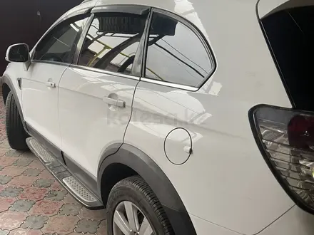 Chevrolet Captiva 2011 года за 5 000 000 тг. в Сарыагаш