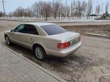 Audi A8 2000 года за 2 300 000 тг. в Актобе – фото 2