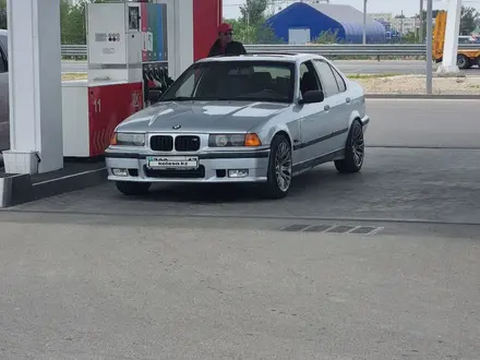 BMW 328 1993 года за 1 500 000 тг. в Алматы – фото 11
