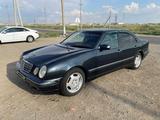 Mercedes-Benz E 320 2000 года за 3 200 000 тг. в Актау – фото 3