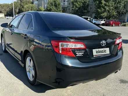 Toyota Camry 2013 года за 5 850 000 тг. в Атырау – фото 11