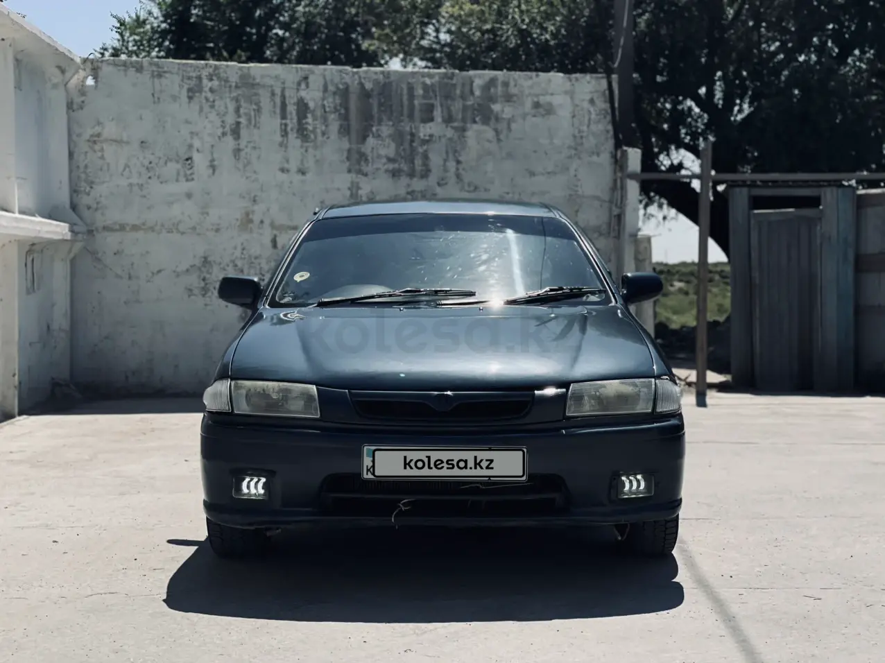 Mazda 323, 1997