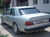 Mercedes-Benz E 230 1989 годаfor1 100 000 тг. в Тараз – фото 2