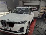 BMW X7 2022 годаfor44 000 000 тг. в Усть-Каменогорск