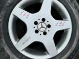 Шины Зимние MICHELIN 255/70 с дисками R18 AMG на Mercedes-Benz ML350 W163 за 400 000 тг. в Алматы – фото 2