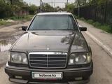 Mercedes-Benz E 320 1993 годаүшін3 500 000 тг. в Алматы – фото 2