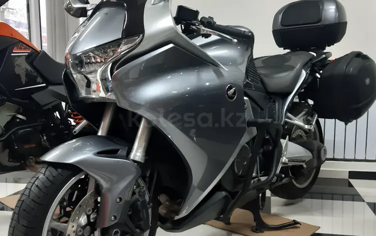 Honda  VFR1200F 2011 годаүшін4 500 000 тг. в Актобе