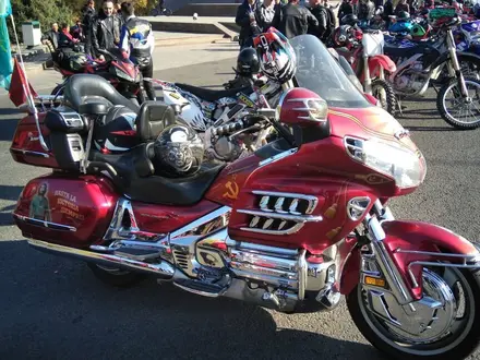 Honda  GL 1800 2003 года за 4 500 000 тг. в Алматы