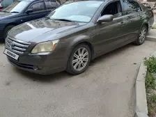 Toyota Avalon, 2005