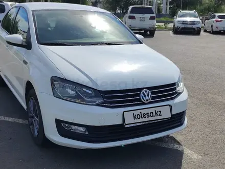 Volkswagen Polo 2020 года за 7 300 000 тг. в Уральск – фото 2