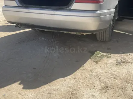 Mercedes-Benz C 280 1995 года за 2 500 000 тг. в Бейнеу – фото 4