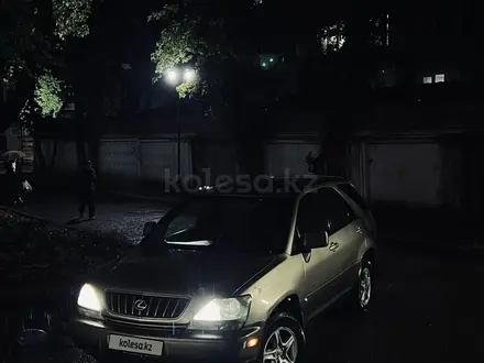 Lexus RX 300 2001 года за 5 000 000 тг. в Алматы