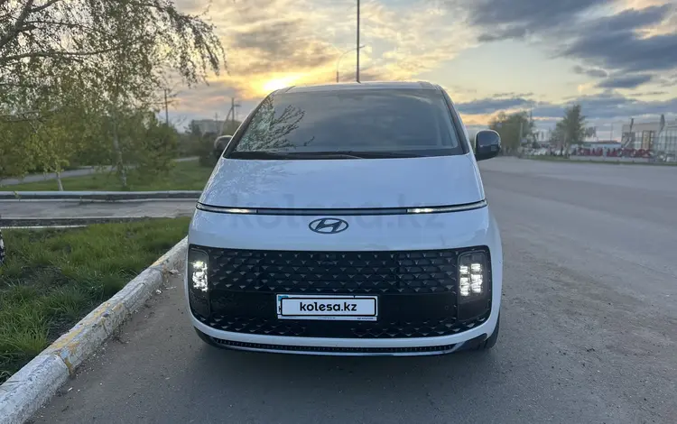 Hyundai Staria 2023 годаүшін21 000 000 тг. в Астана
