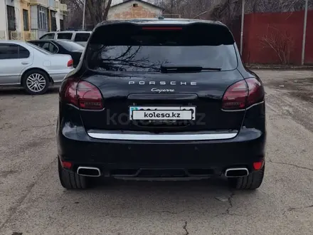 Porsche Cayenne 2011 года за 13 800 000 тг. в Алматы – фото 4