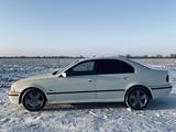 BMW 520 1997 годаfor3 000 000 тг. в Уральск – фото 2