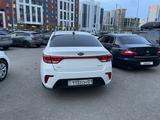 Kia Rio 2020 года за 8 000 000 тг. в Астана