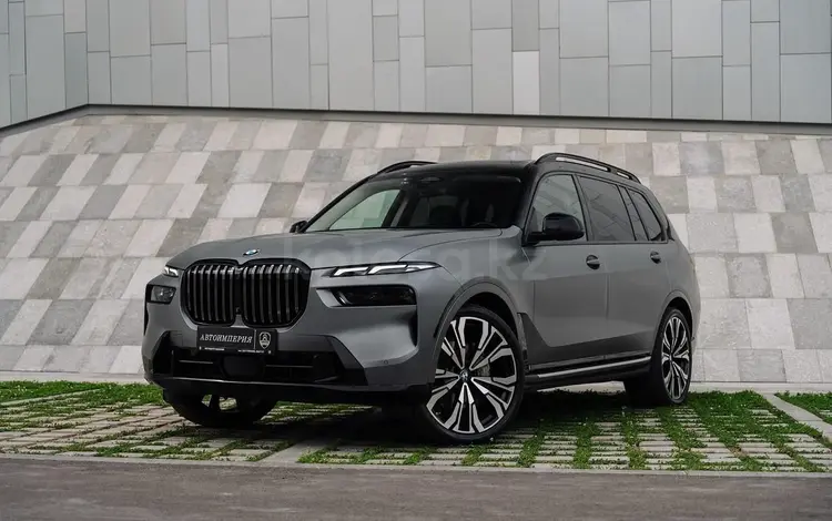BMW X7 2023 года за 56 000 000 тг. в Астана