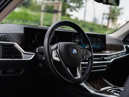 BMW X7 2023 года за 56 000 000 тг. в Астана – фото 24