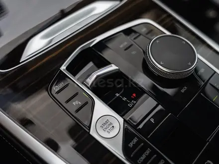 BMW X7 2023 года за 56 000 000 тг. в Астана – фото 34