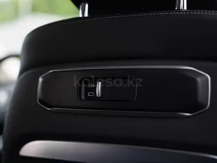 BMW X7 2023 года за 56 000 000 тг. в Астана – фото 39
