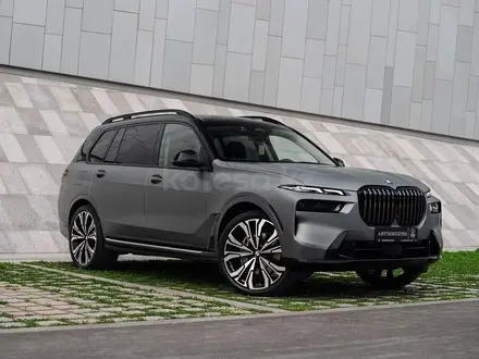 BMW X7 2023 года за 56 000 000 тг. в Астана – фото 4