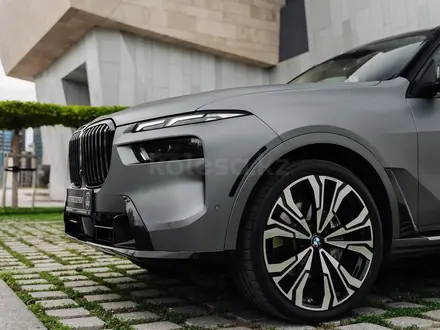 BMW X7 2023 года за 56 000 000 тг. в Астана – фото 8