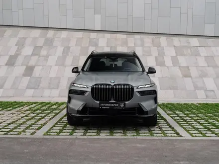 BMW X7 2023 года за 56 000 000 тг. в Астана – фото 9